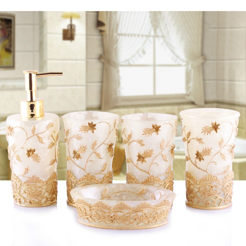 European Style Emboss Resin Ba - đánh giá và giá Wedding Bathroom Supply Kit