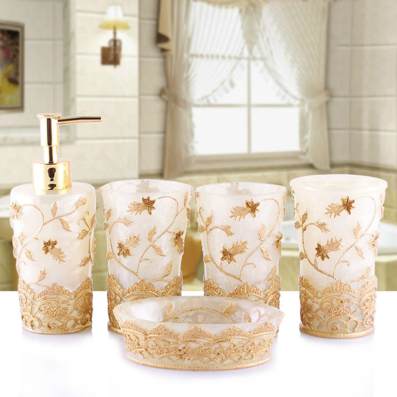 European Style Emboss Resin Ba - đánh giá và giá Wedding Bathroom Supply Kit
